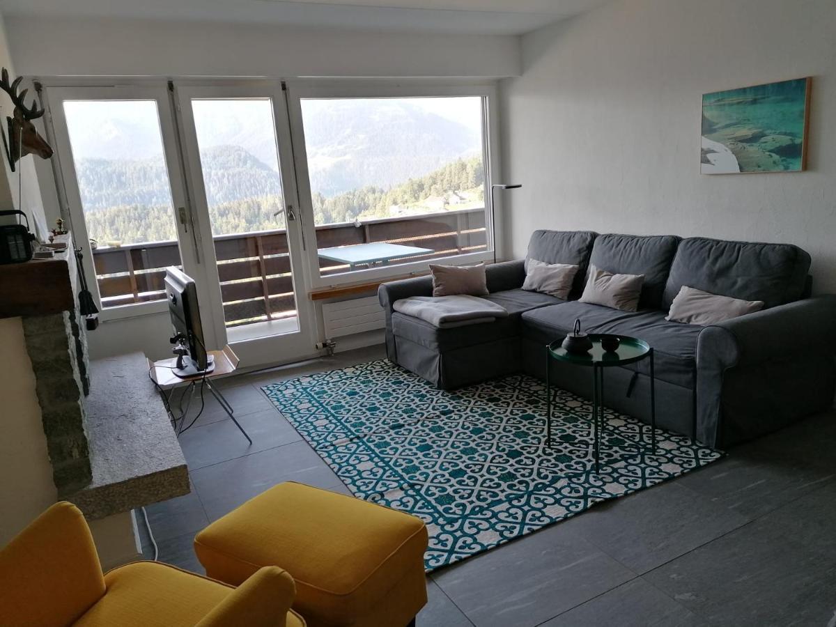 Ferienwohnung In Trin ภายนอก รูปภาพ